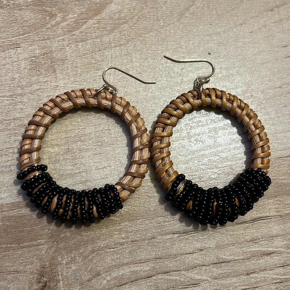 Anthropologie earring